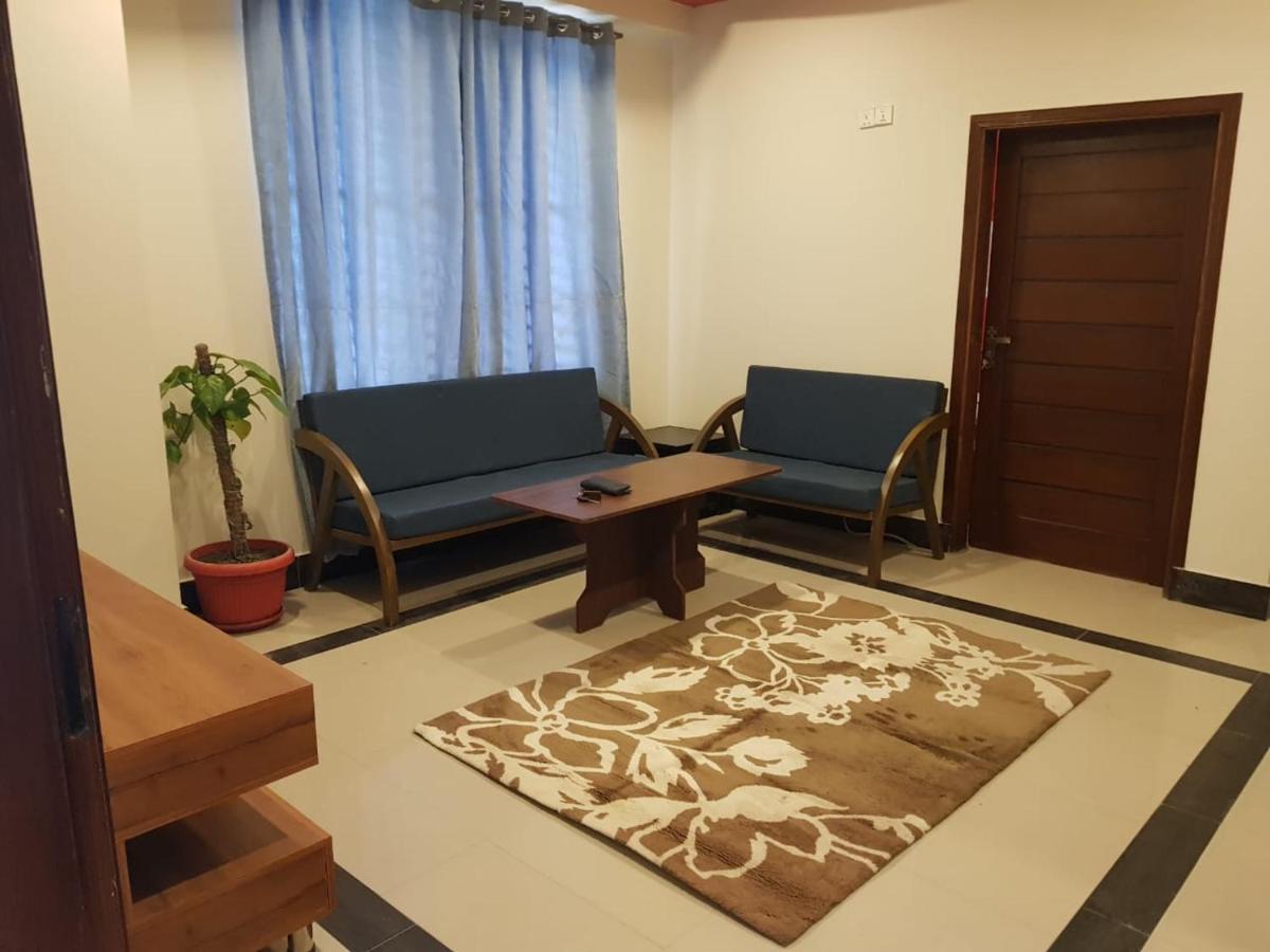 Republika Urban Daire Abbottabad Dış mekan fotoğraf