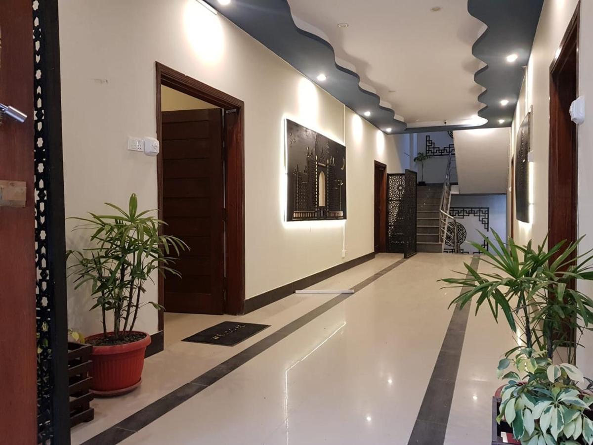 Republika Urban Daire Abbottabad Dış mekan fotoğraf