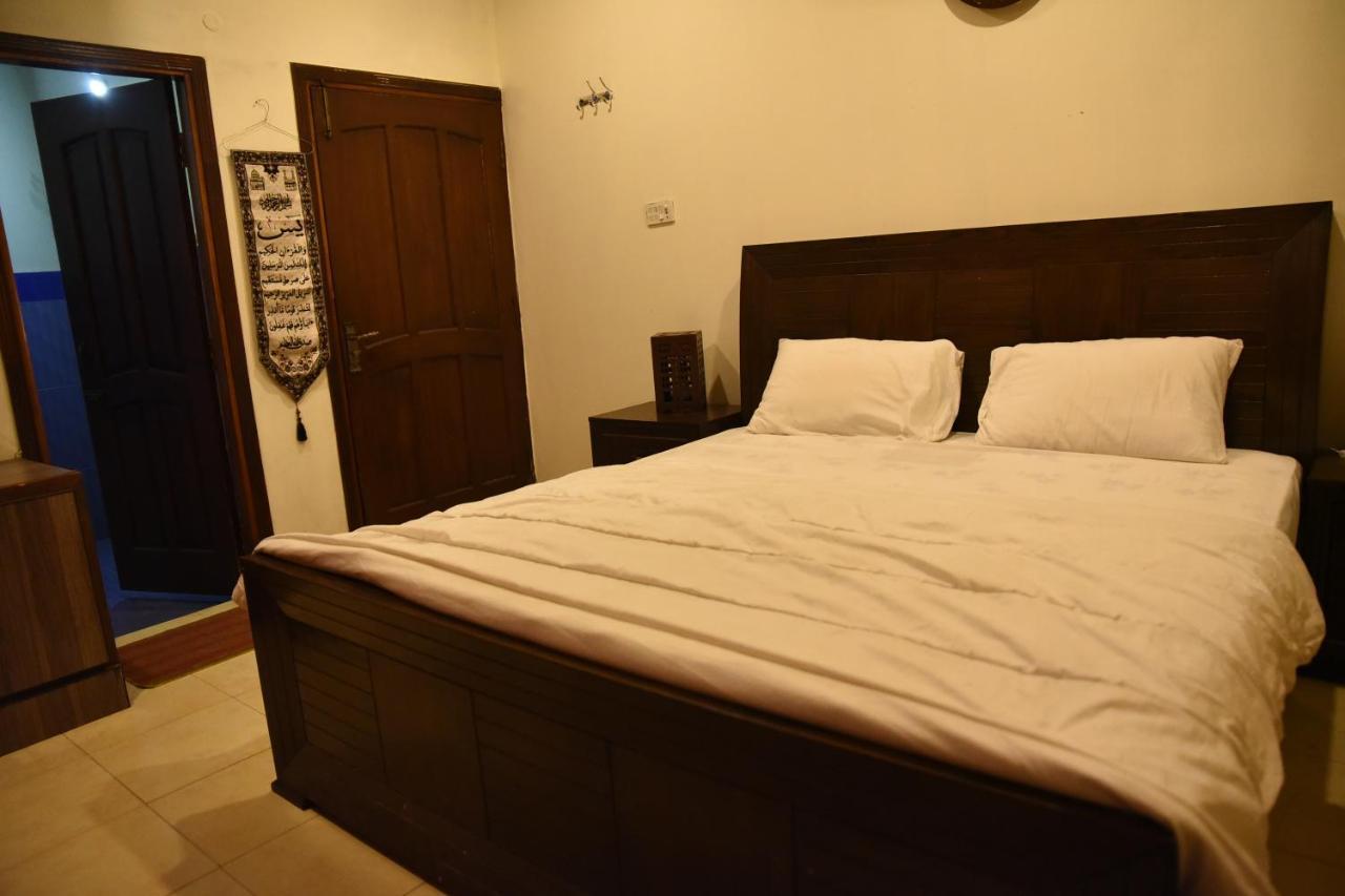 Republika Urban Daire Abbottabad Dış mekan fotoğraf
